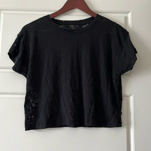 Lululemon cropped tshirt